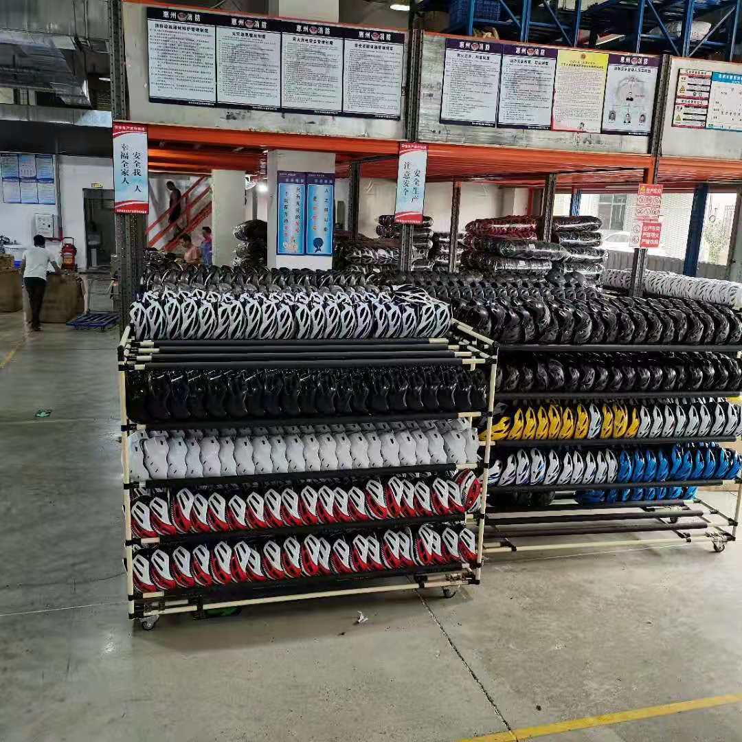 Hello Kitty helmet roller skating knee pad set protective gear