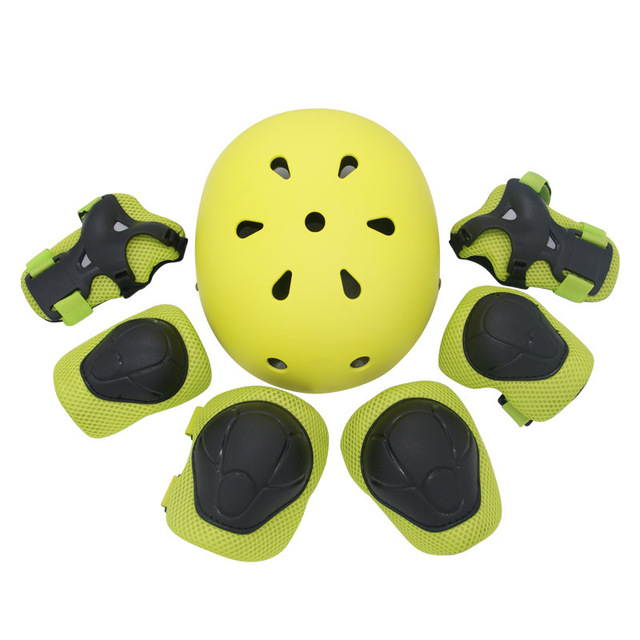 Knee pads, wrist pads, elbow pads helmet Roller skate manufacturers