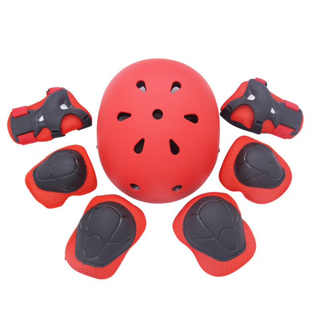 Knee pads, wrist pads, elbow pads helmet Roller skate manufacturers